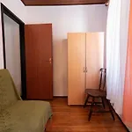 5 * Kukljica