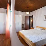 Apartment 5 *