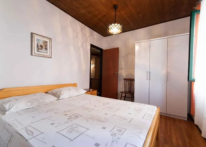 Апартаменты 5