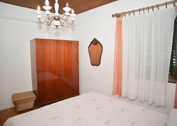 Апартаменты 5